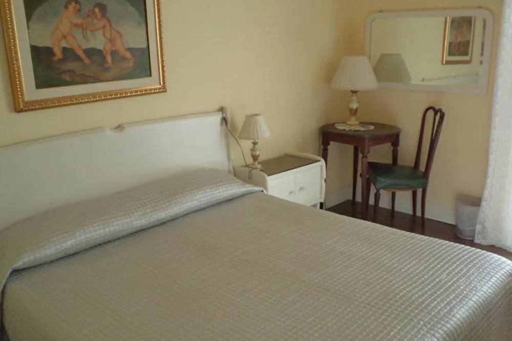 Bed and Breakfast Rubens à Catane Couette-café