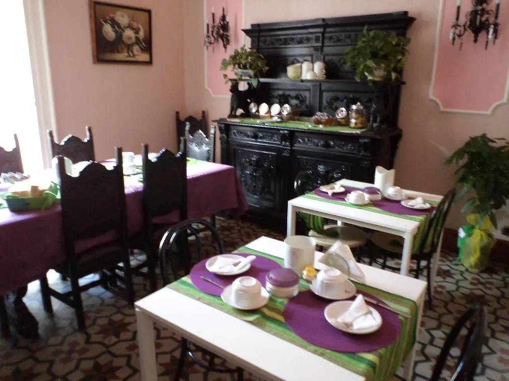 Bed and Breakfast Rubens Catania 2*,  Italia